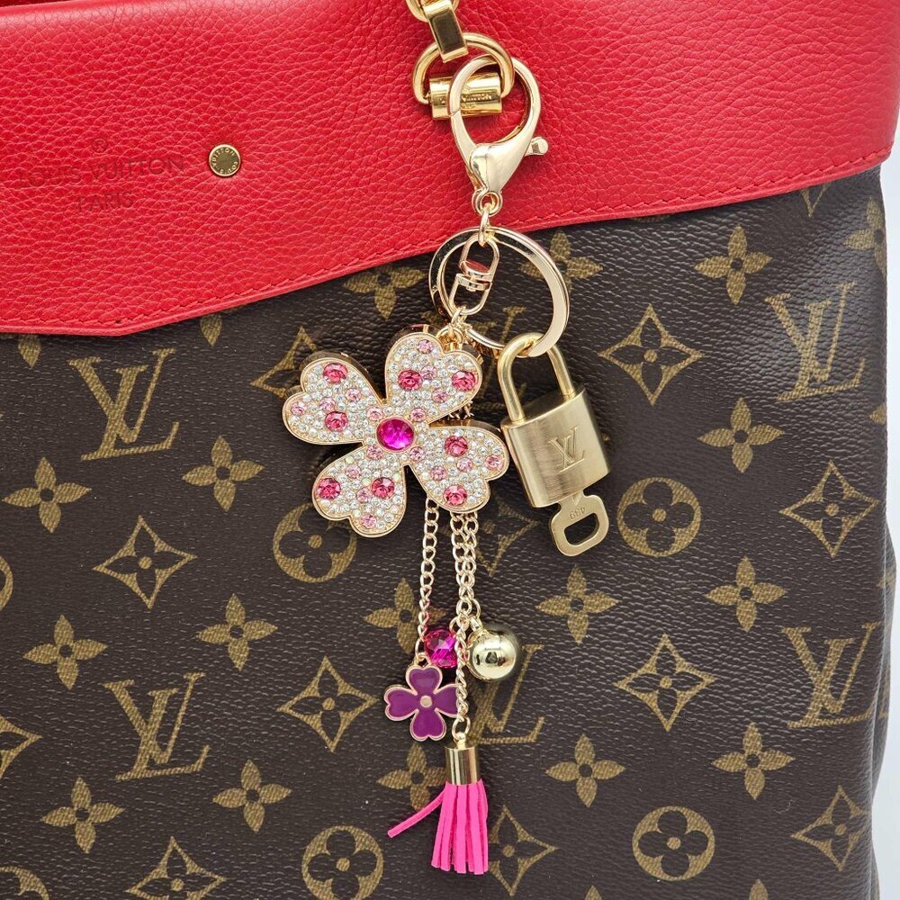 LV Gold Padlock Authentic 🔑 Luxury Bag Charm w/ Unbranded Flower  Keychain